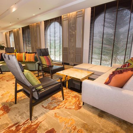 The Heritage Chiang Rai Hotel And Convention Exteriér fotografie The lounge at the airport