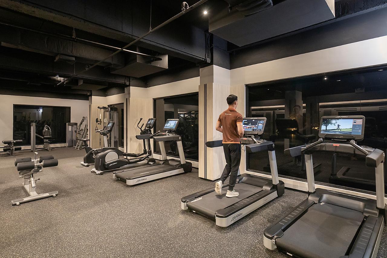 The Heritage Chiang Rai Hotel And Convention Exteriér fotografie The gym at the hotel